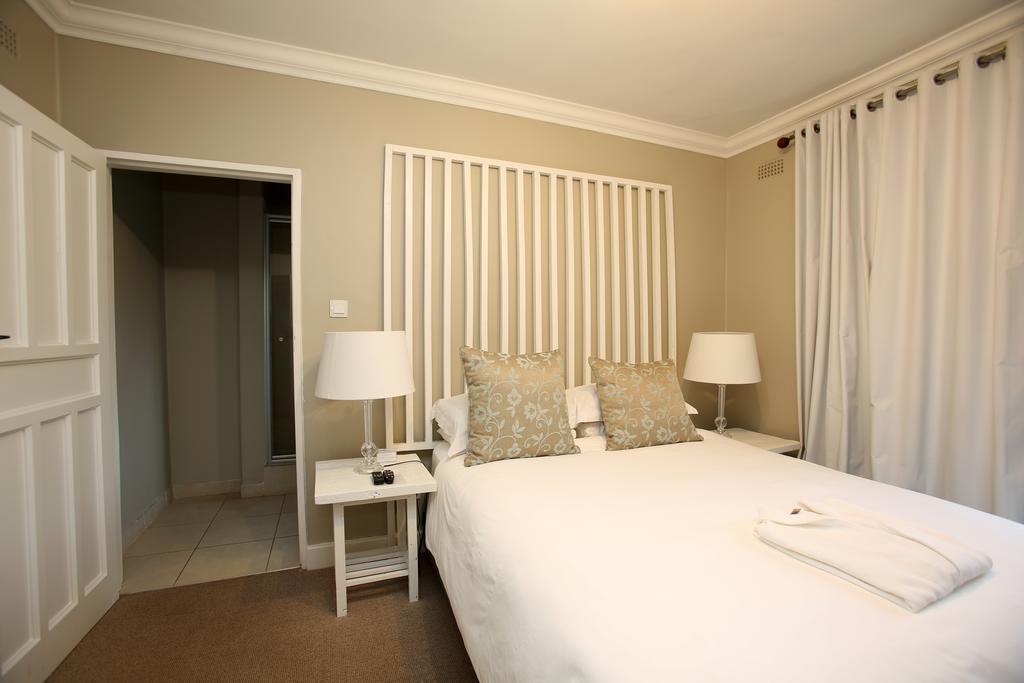 Willow Lodge Rolf Valley Room photo
